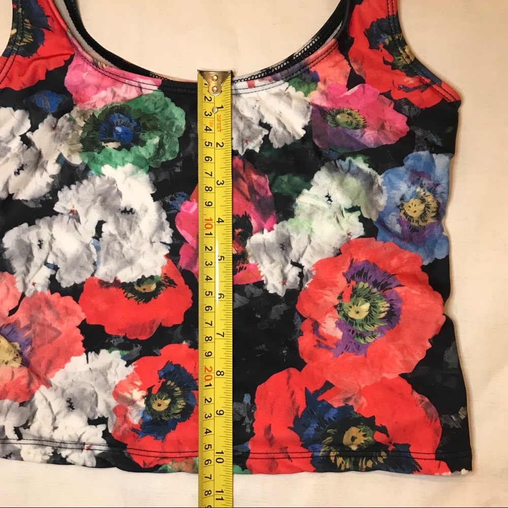 Kortni Jeane Swim Top Floral Poppies XS RARE - Picture 7 of 8